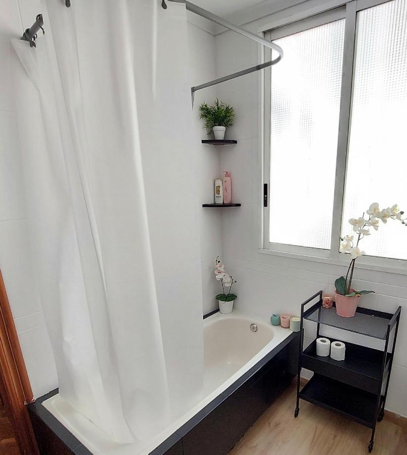 Apartamento Centrico Y Luminoso Cerca De La Playa. Apartment Castellon de la Plana Bagian luar foto